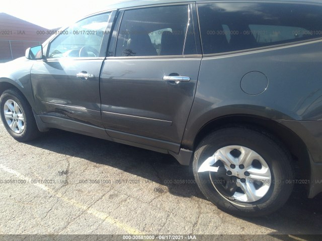 Photo 5 VIN: 1GNLREEDXAJ261389 - CHEVROLET TRAVERSE 