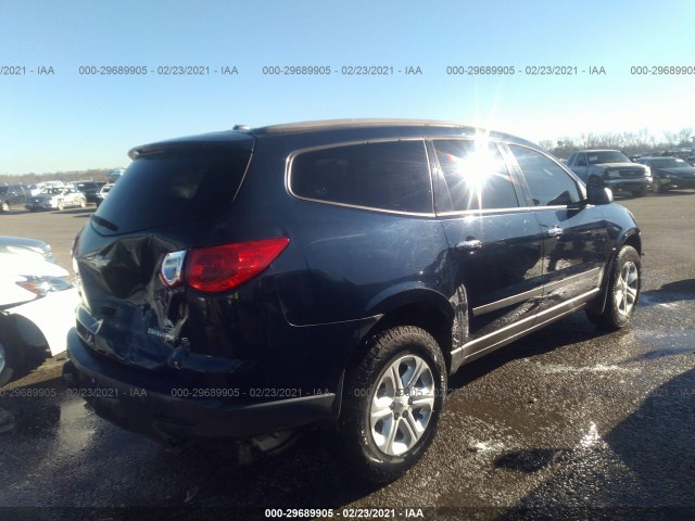 Photo 3 VIN: 1GNLREEDXAJ261411 - CHEVROLET TRAVERSE 