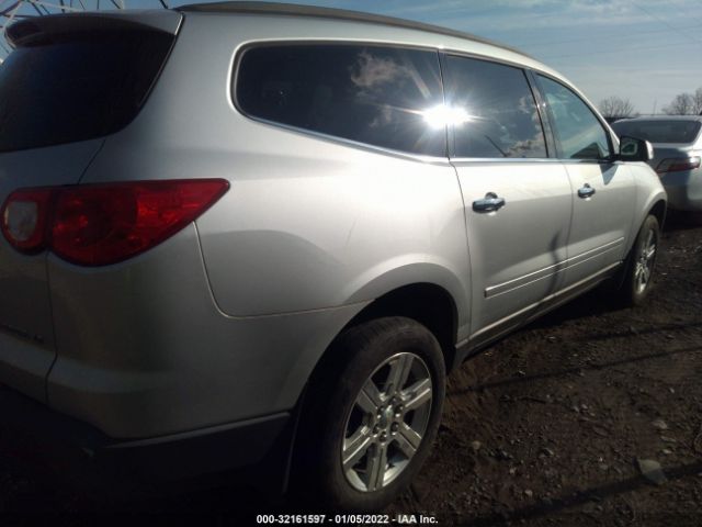 Photo 3 VIN: 1GNLRFED1AJ217108 - CHEVROLET TRAVERSE 