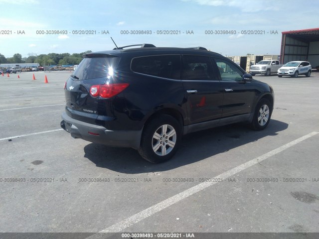 Photo 3 VIN: 1GNLRFED2AS105640 - CHEVROLET TRAVERSE 