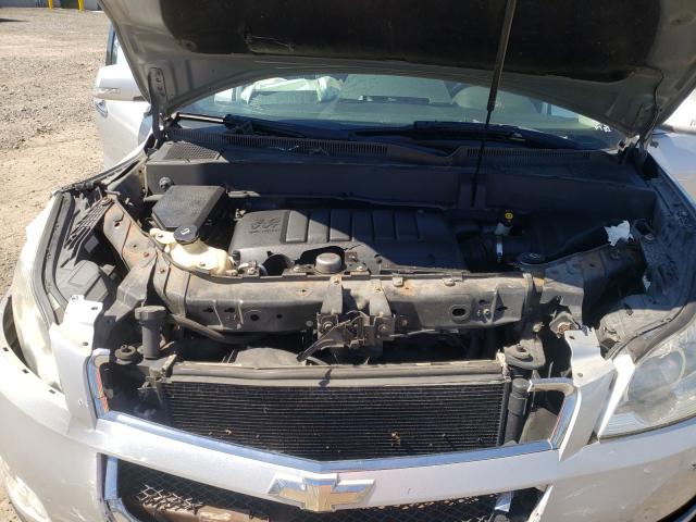 Photo 6 VIN: 1GNLRFED2AS115133 - CHEVROLET TRAVERSE L 