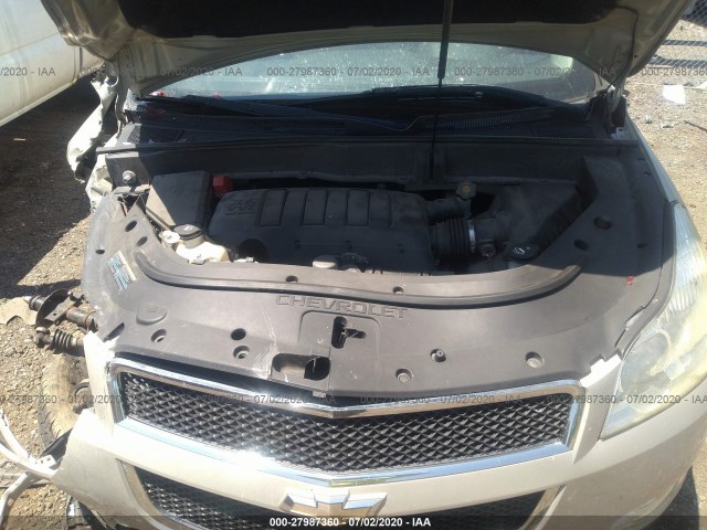 Photo 9 VIN: 1GNLRFEDXAS118555 - CHEVROLET TRAVERSE 