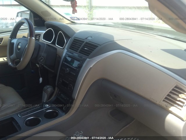 Photo 4 VIN: 1GNLRGED5AS117836 - CHEVROLET TRAVERSE 