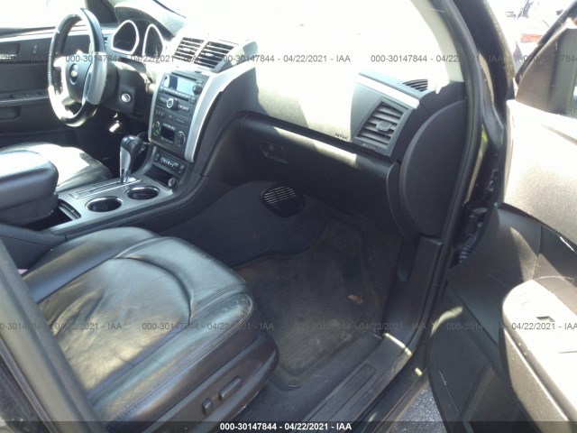 Photo 4 VIN: 1GNLRGED7AS120611 - CHEVROLET TRAVERSE 