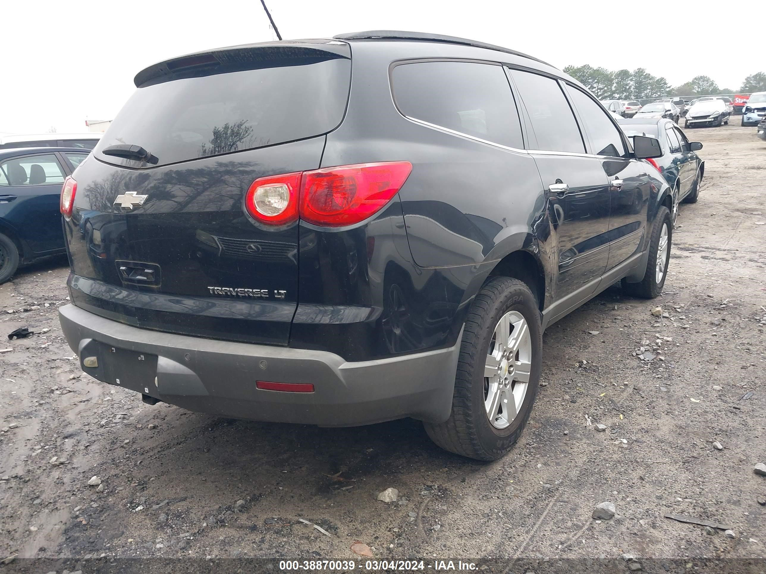 Photo 3 VIN: 1GNLRGEDXAS139153 - CHEVROLET TRAVERSE 