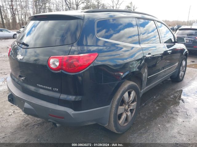 Photo 3 VIN: 1GNLRHED4AJ254908 - CHEVROLET TRAVERSE 