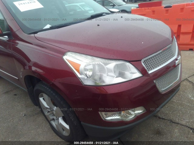 Photo 5 VIN: 1GNLRHED7AS115527 - CHEVROLET TRAVERSE 