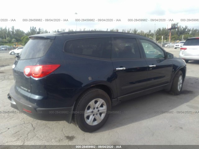 Photo 3 VIN: 1GNLVEED0AJ235699 - CHEVROLET TRAVERSE 