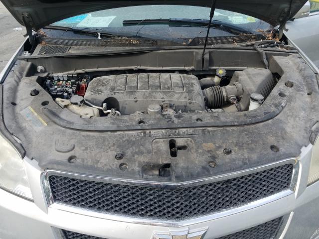 Photo 6 VIN: 1GNLVFED0AS100335 - CHEVROLET TRAVERSE L 