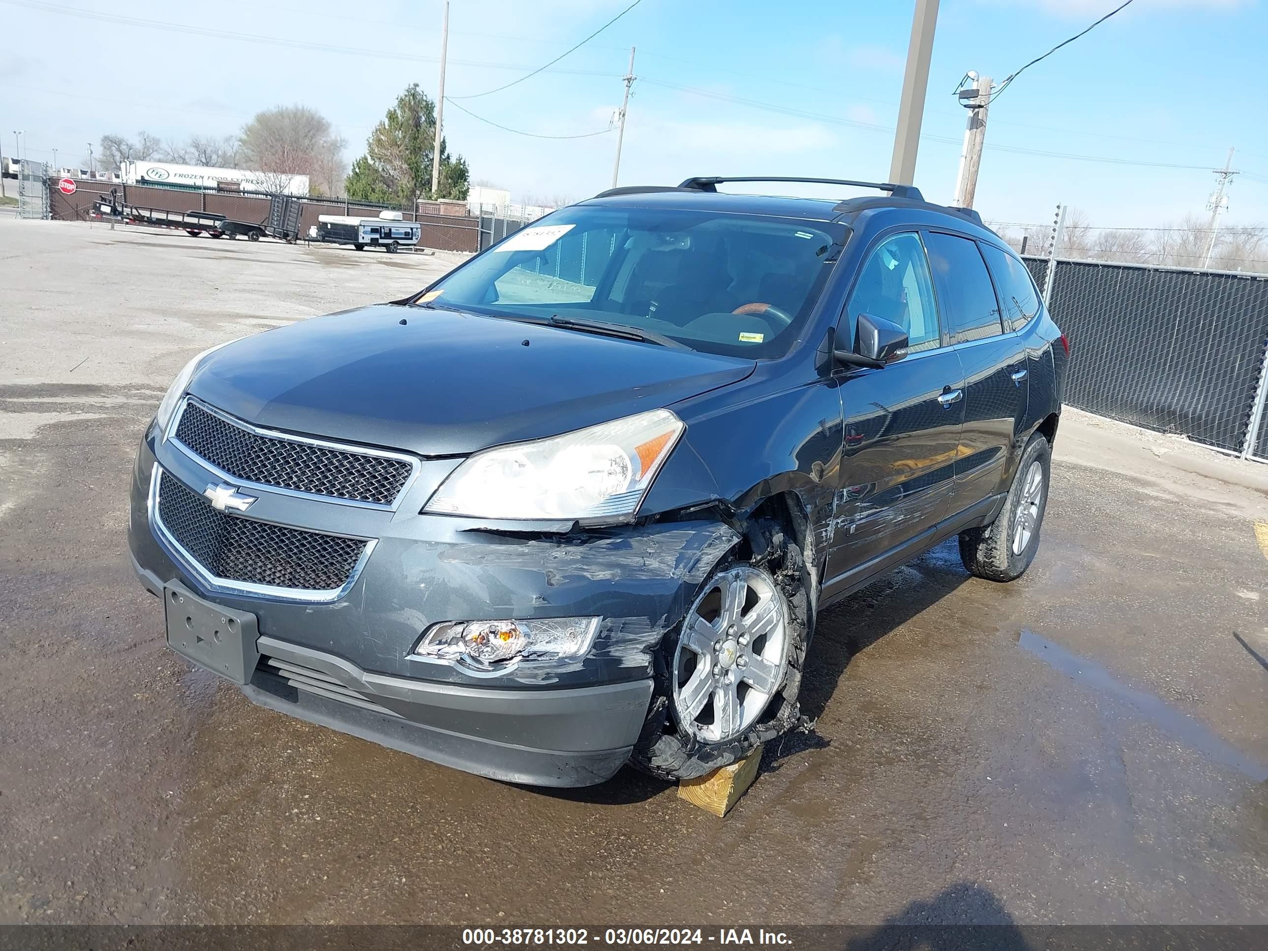 Photo 1 VIN: 1GNLVFED2AS138620 - CHEVROLET TRAVERSE 