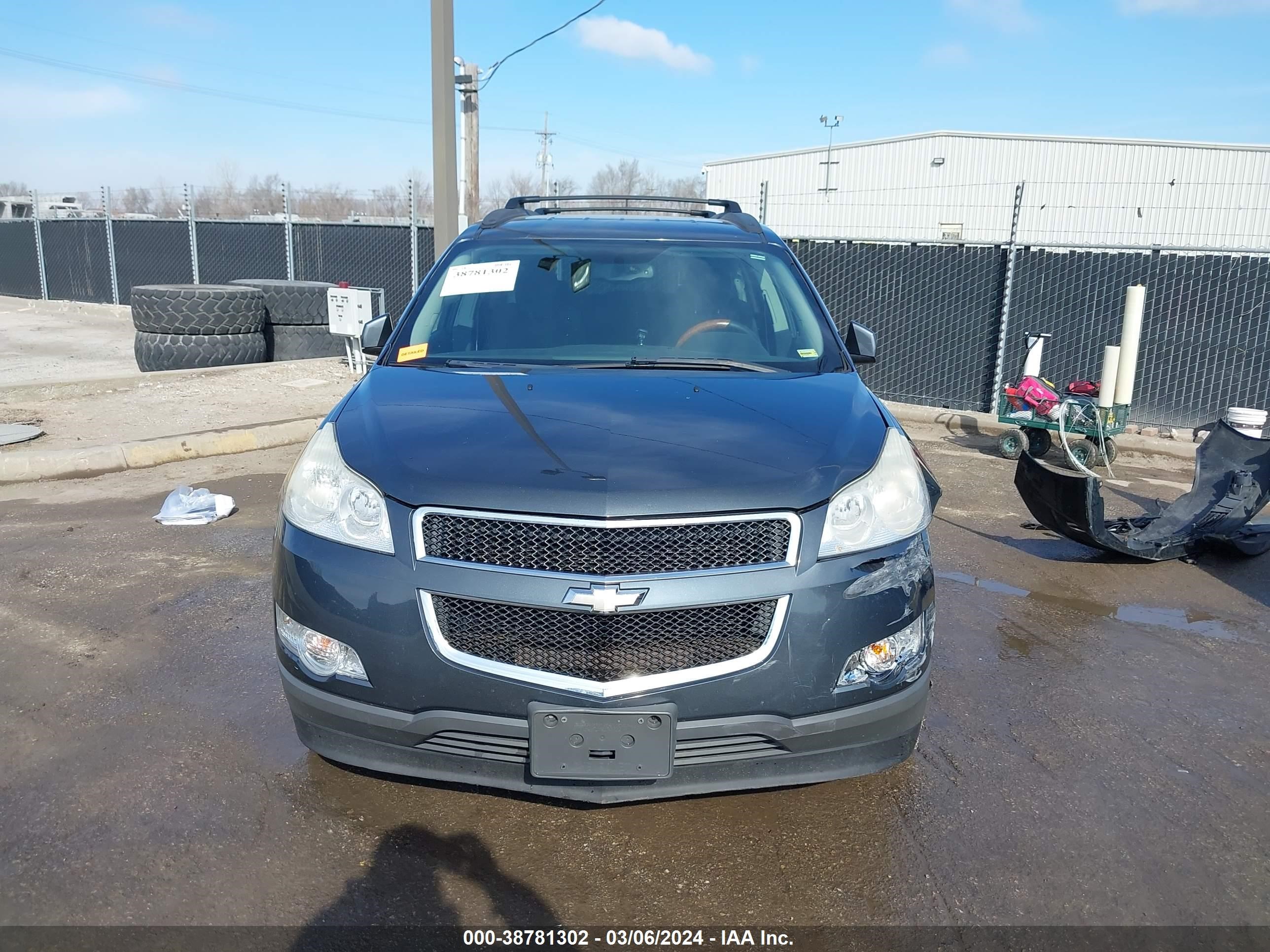 Photo 12 VIN: 1GNLVFED2AS138620 - CHEVROLET TRAVERSE 