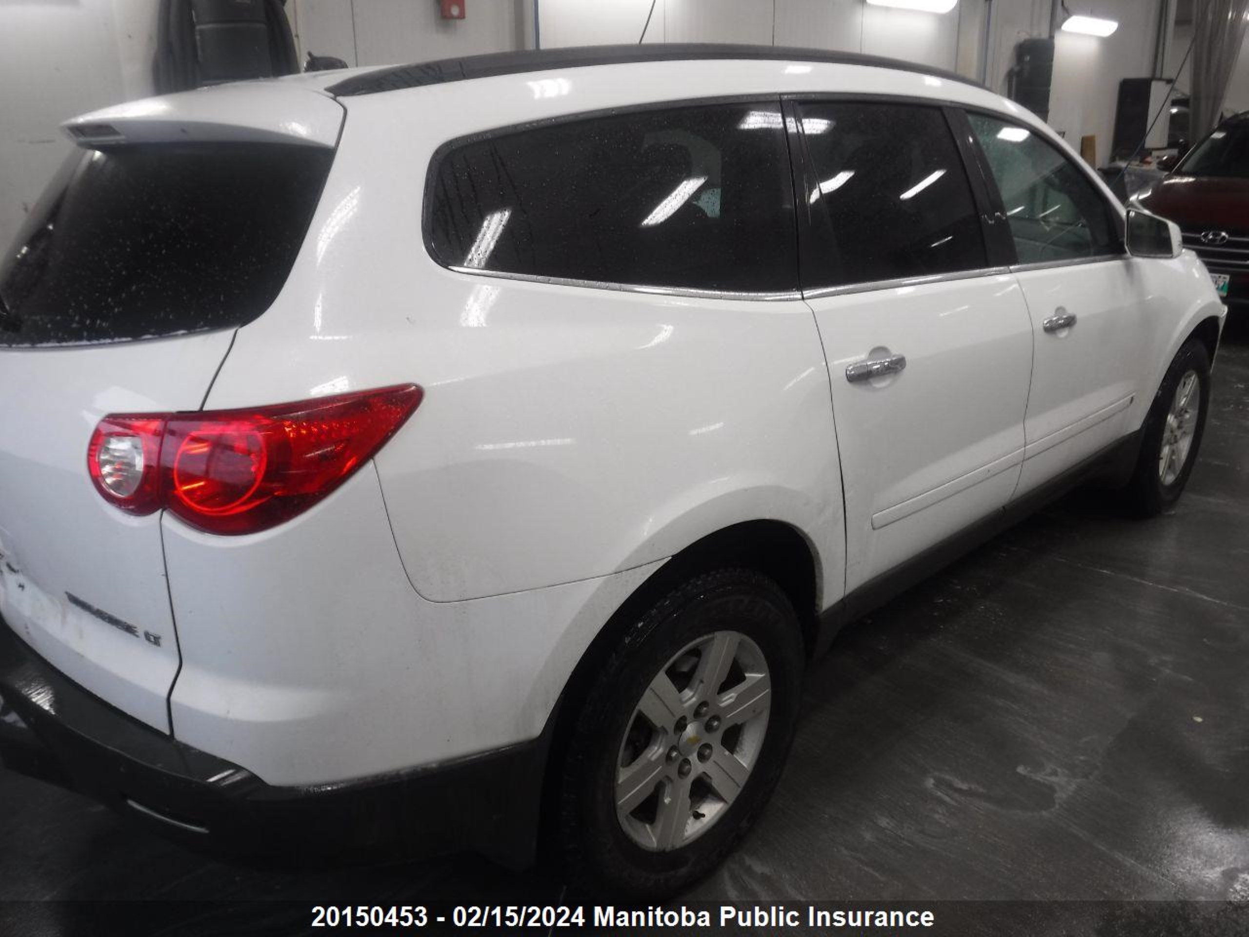 Photo 3 VIN: 1GNLVFED2AS140688 - CHEVROLET TRAVERSE 