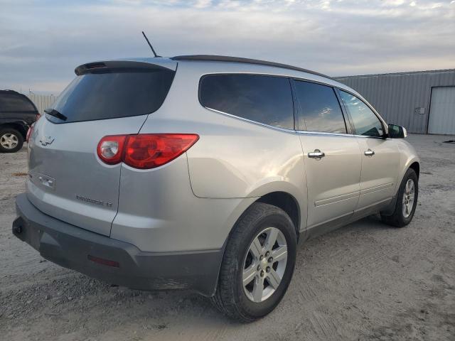 Photo 2 VIN: 1GNLVFED4AS104825 - CHEVROLET TRAVERSE 