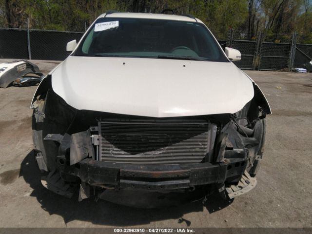 Photo 5 VIN: 1GNLVFED5AJ253329 - CHEVROLET TRAVERSE 