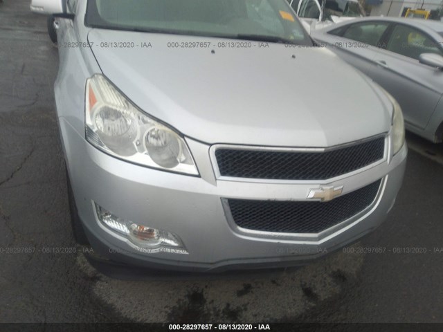 Photo 5 VIN: 1GNLVFED5AJ260040 - CHEVROLET TRAVERSE 