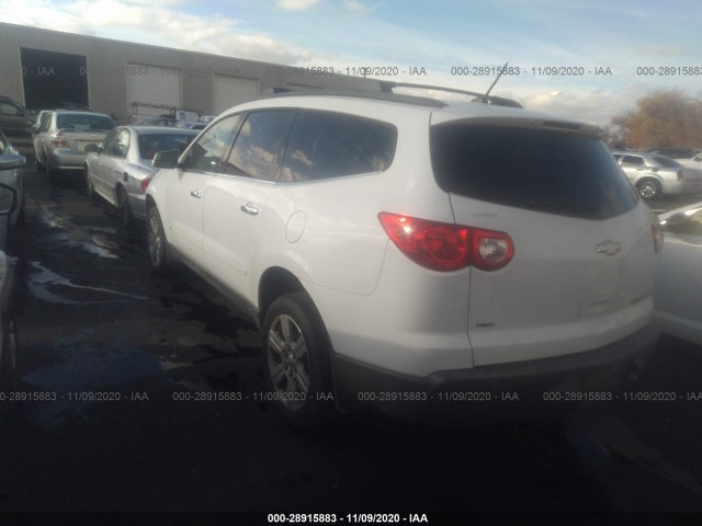 Photo 2 VIN: 1GNLVFED5AS142354 - CHEVROLET TRAVERSE 