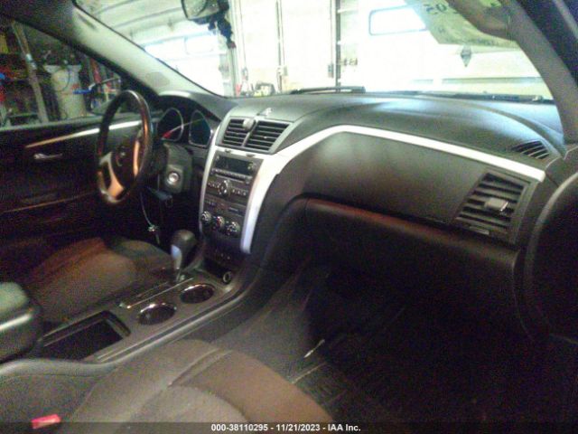 Photo 4 VIN: 1GNLVFEDXAS101315 - CHEVROLET TRAVERSE 