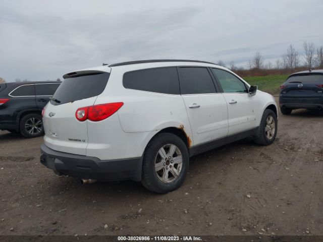 Photo 3 VIN: 1GNLVGED2AS148330 - CHEVROLET TRAVERSE 