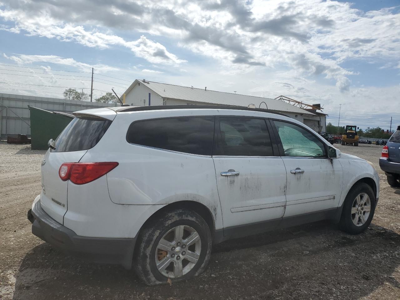 Photo 2 VIN: 1GNLVGED7AS155161 - CHEVROLET TRAVERSE 