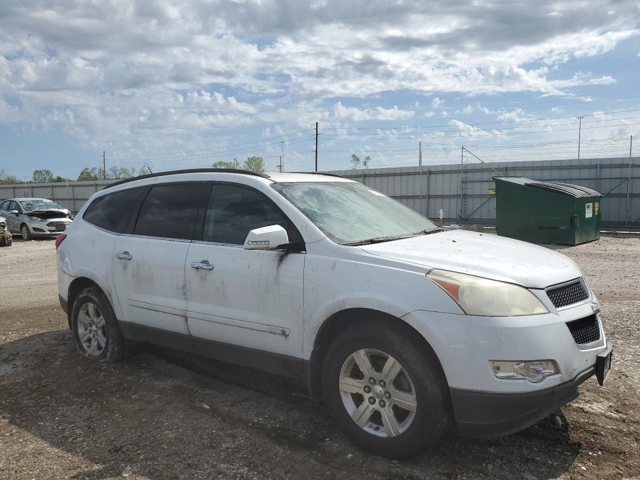 Photo 3 VIN: 1GNLVGED7AS155161 - CHEVROLET TRAVERSE 