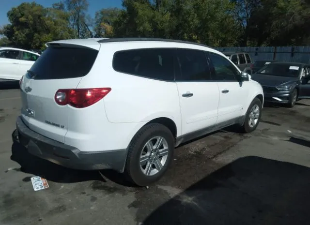 Photo 3 VIN: 1GNLVGED9AS120203 - CHEVROLET TRAVERSE 