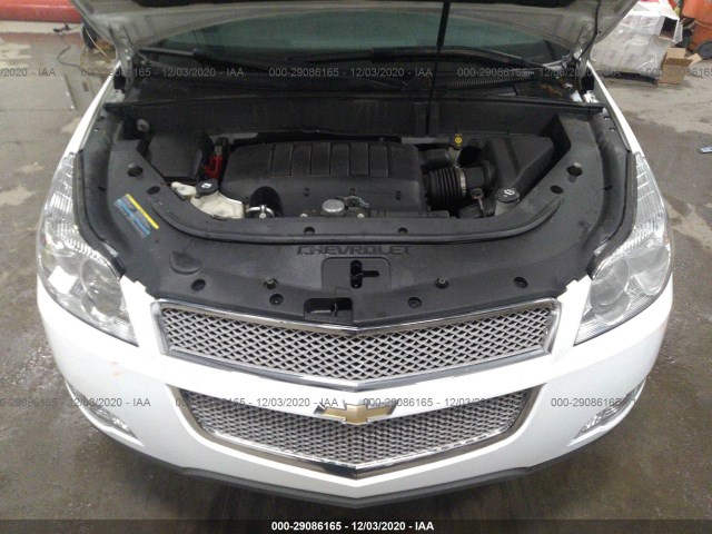 Photo 9 VIN: 1GNLVHED0AS112755 - CHEVROLET TRAVERSE 