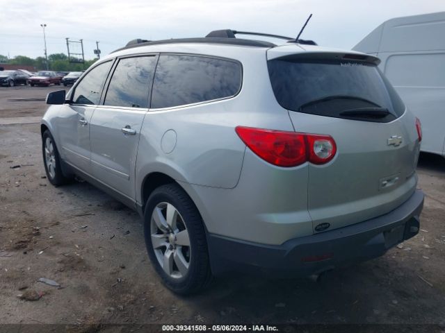 Photo 2 VIN: 1GNLVHED1AS120993 - CHEVROLET TRAVERSE 