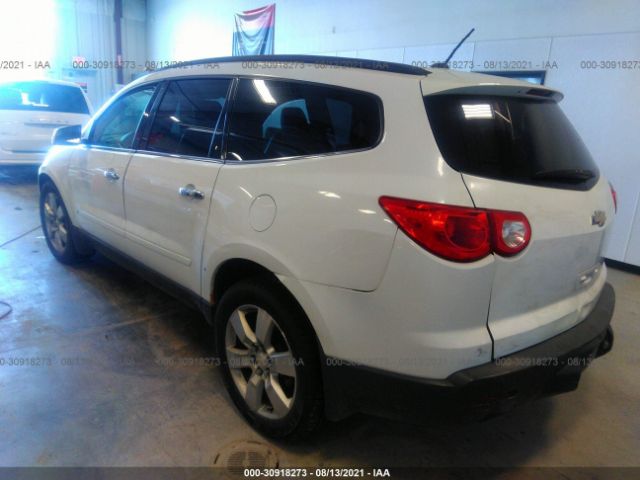 Photo 2 VIN: 1GNLVHED1AS125515 - CHEVROLET TRAVERSE 