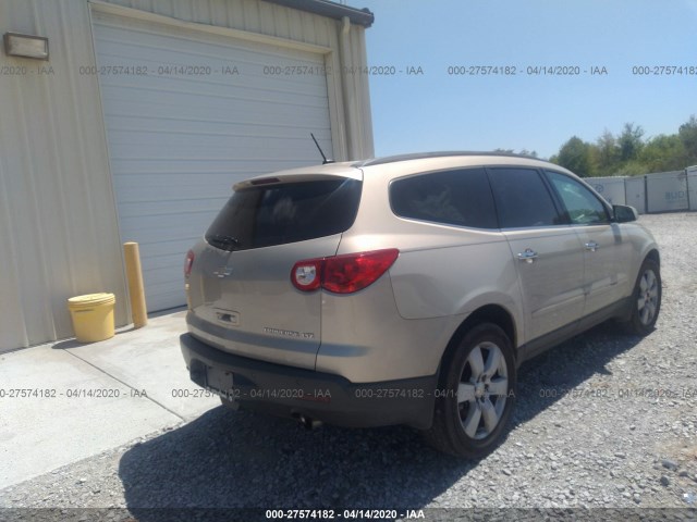 Photo 3 VIN: 1GNLVHED2AS135941 - CHEVROLET TRAVERSE 