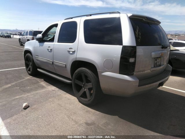 Photo 2 VIN: 1GNMCAE30AR168307 - CHEVROLET TAHOE 