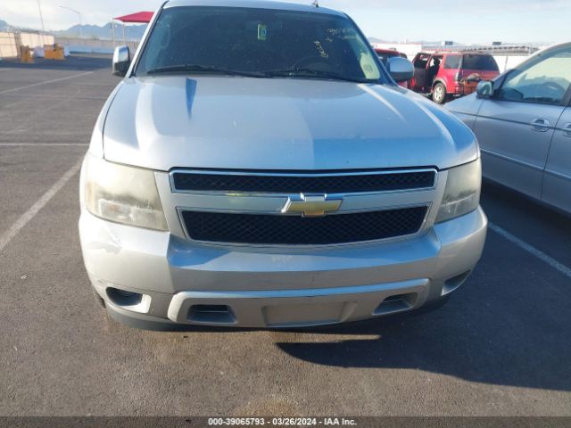 Photo 5 VIN: 1GNMCAE30AR168307 - CHEVROLET TAHOE 