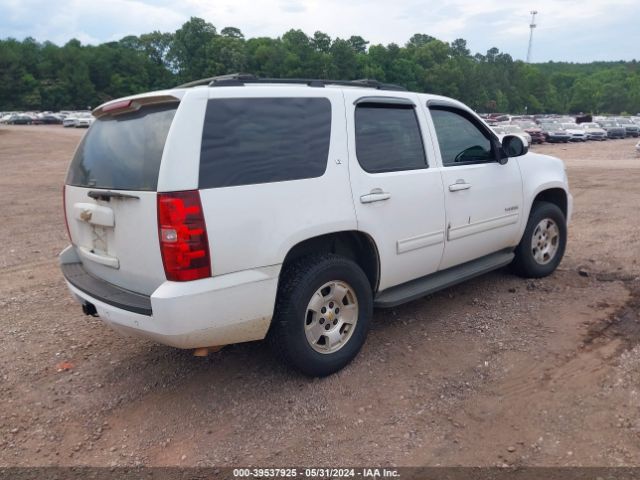 Photo 3 VIN: 1GNMCBE30AR203904 - CHEVROLET TAHOE 