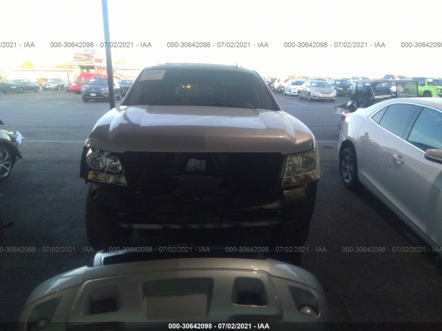 Photo 5 VIN: 1GNMCBE36AR228130 - CHEVROLET TAHOE 