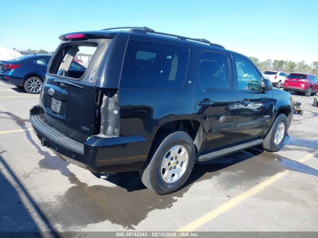 Photo 3 VIN: 1GNMCBE37AR191380 - CHEVROLET TAHOE 