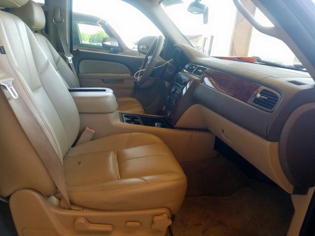 Photo 4 VIN: 1GNMCBE3XAR150158 - CHEVROLET TAHOE C150 