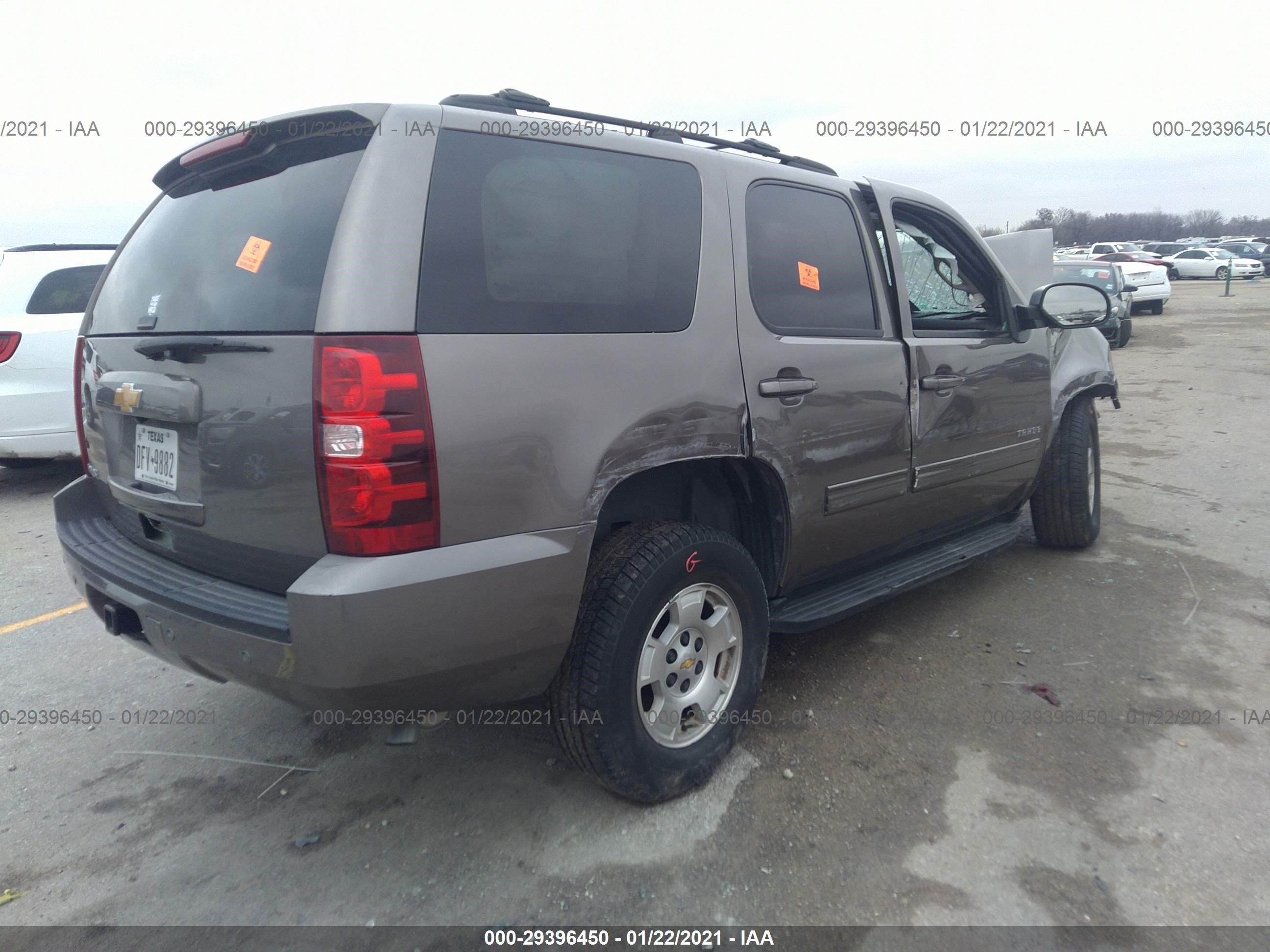 Photo 3 VIN: 1GNSCAE01ER102884 - CHEVROLET TAHOE 