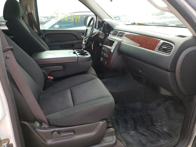 Photo 4 VIN: 1GNSCAE05BR372695 - CHEVROLET TAHOE C150 