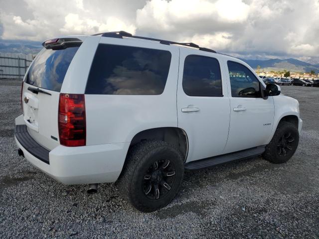 Photo 2 VIN: 1GNSCAE05BR389657 - CHEVROLET TAHOE 