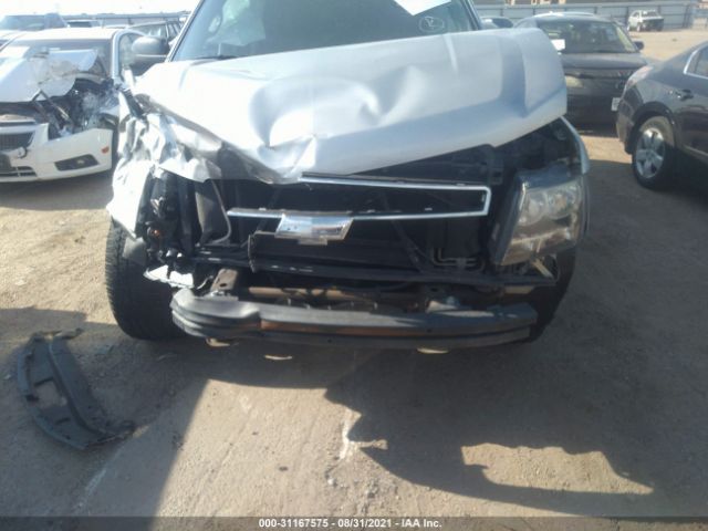 Photo 5 VIN: 1GNSCAE05CR303894 - CHEVROLET TAHOE 