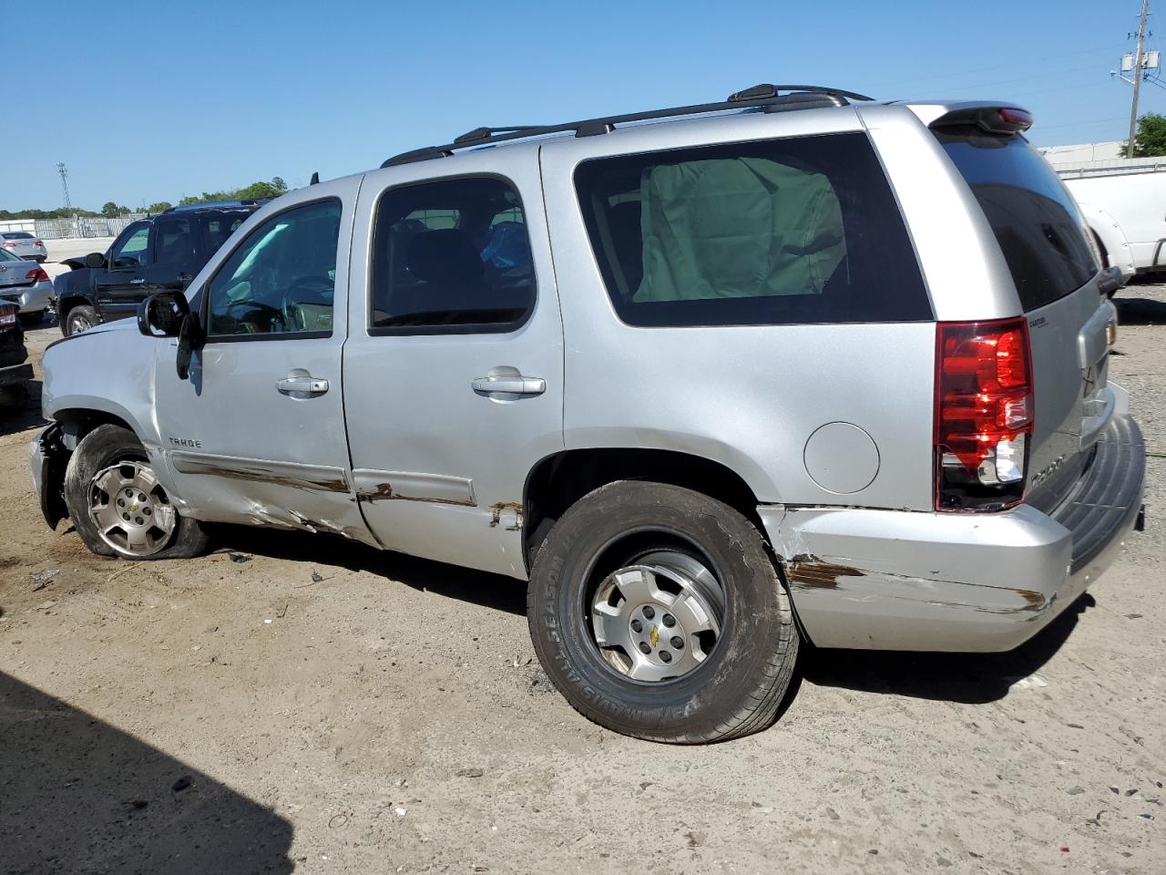 Photo 1 VIN: 1GNSCAE05ER224325 - CHEVROLET TAHOE 