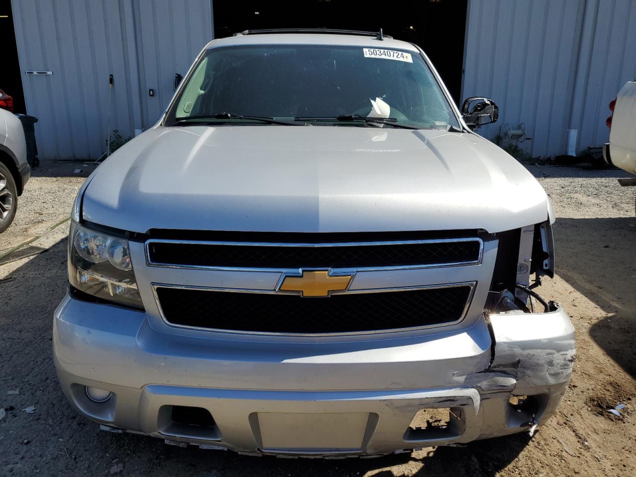 Photo 4 VIN: 1GNSCAE05ER224325 - CHEVROLET TAHOE 