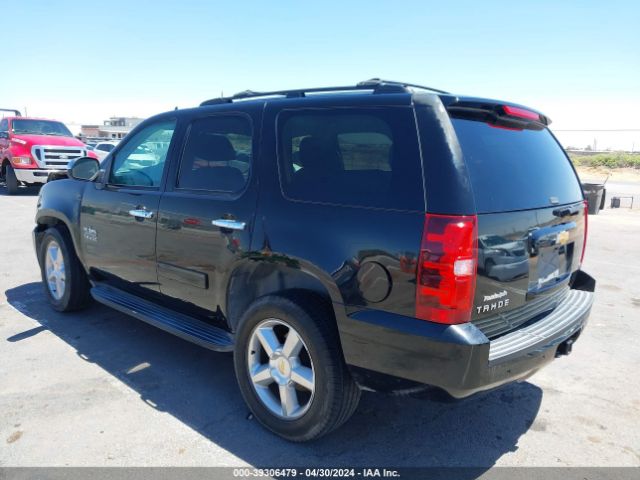 Photo 2 VIN: 1GNSCAE06CR115708 - CHEVROLET TAHOE 