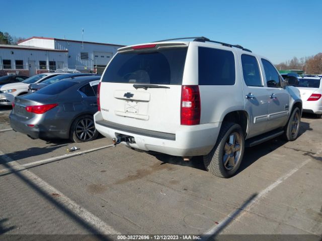 Photo 3 VIN: 1GNSCAE07BR101279 - CHEVROLET TAHOE 