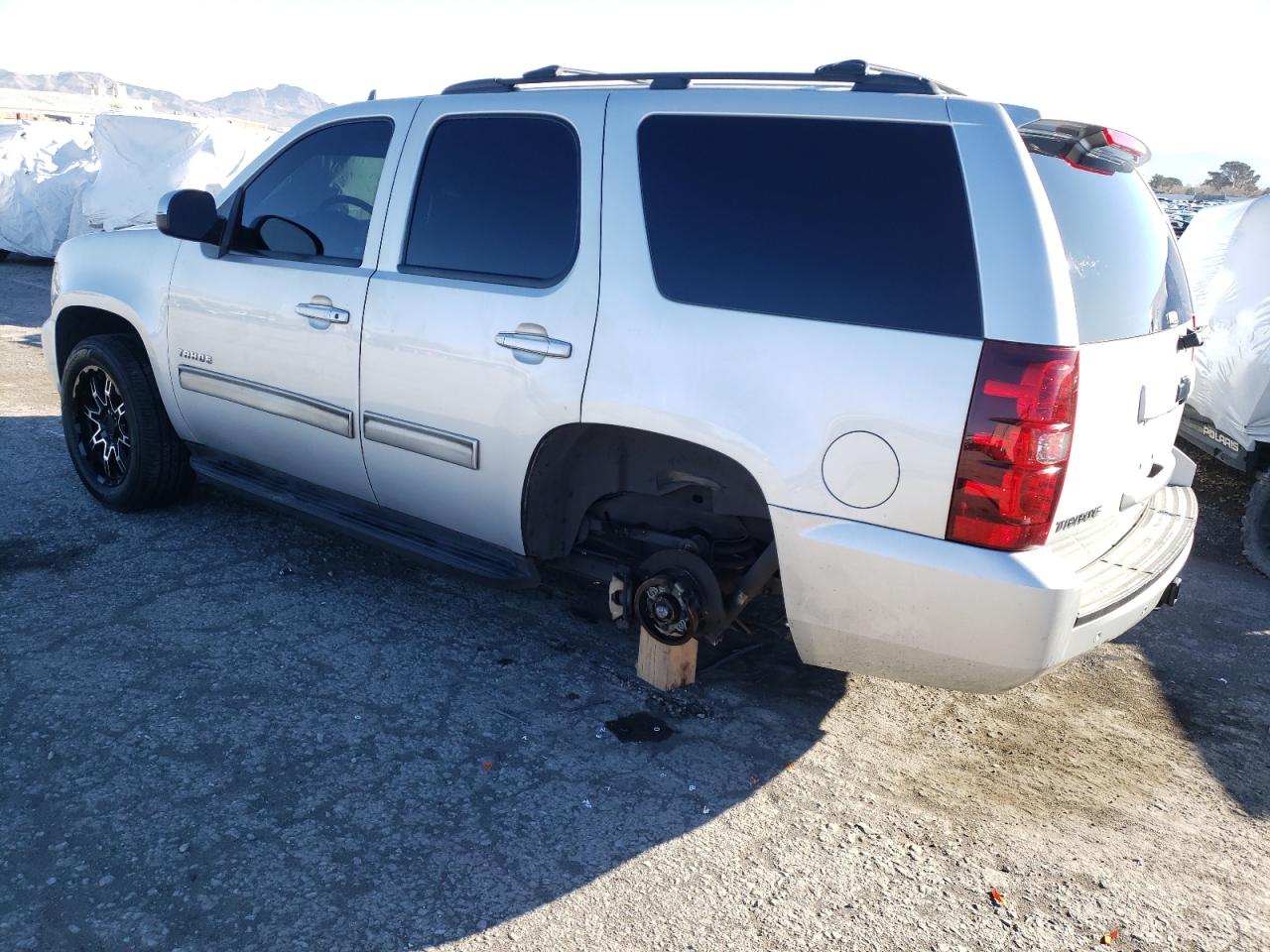 Photo 1 VIN: 1GNSCAE07ER143083 - CHEVROLET TAHOE 