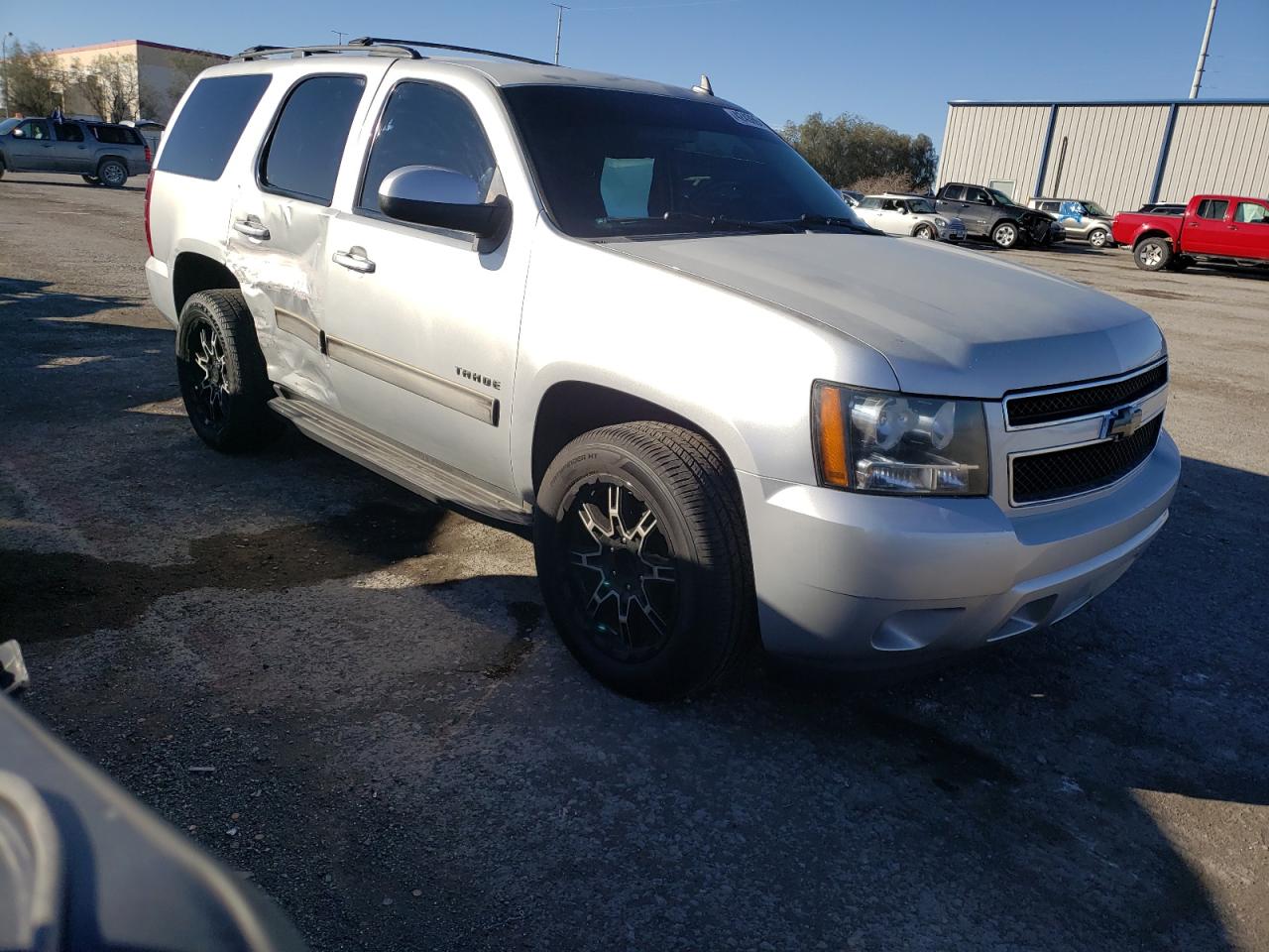 Photo 3 VIN: 1GNSCAE07ER143083 - CHEVROLET TAHOE 