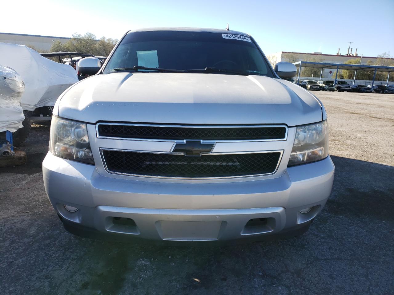 Photo 4 VIN: 1GNSCAE07ER143083 - CHEVROLET TAHOE 