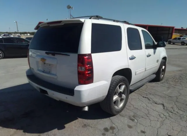 Photo 3 VIN: 1GNSCAE08DR132978 - CHEVROLET TAHOE 