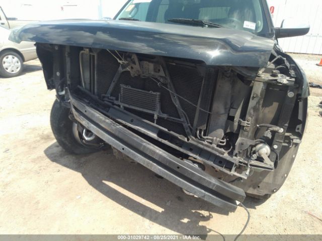 Photo 5 VIN: 1GNSCAE08DR292682 - CHEVROLET TAHOE 