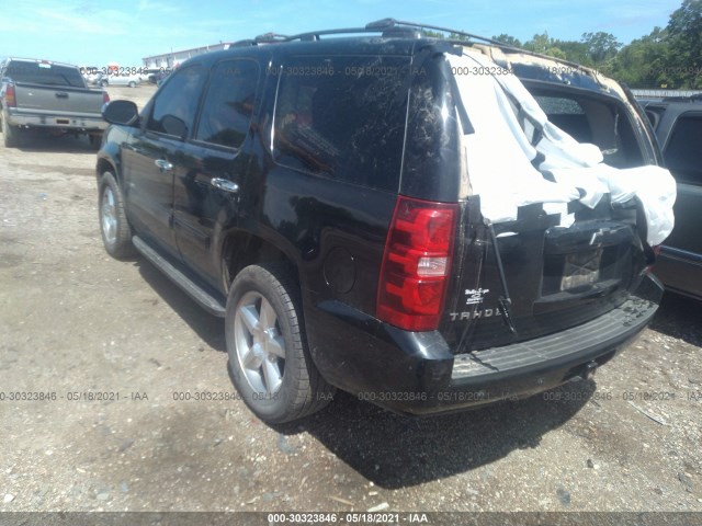 Photo 2 VIN: 1GNSCAE09BR100876 - CHEVROLET TAHOE 