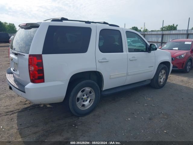 Photo 3 VIN: 1GNSCAE09DR341534 - CHEVROLET TAHOE 